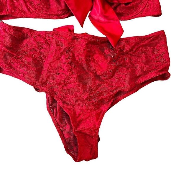 Torrid Womens 2X Bra 3X Cheeky Panty Red Bow Set Underwire Lingerie Open Back - Picture 4 of 10
